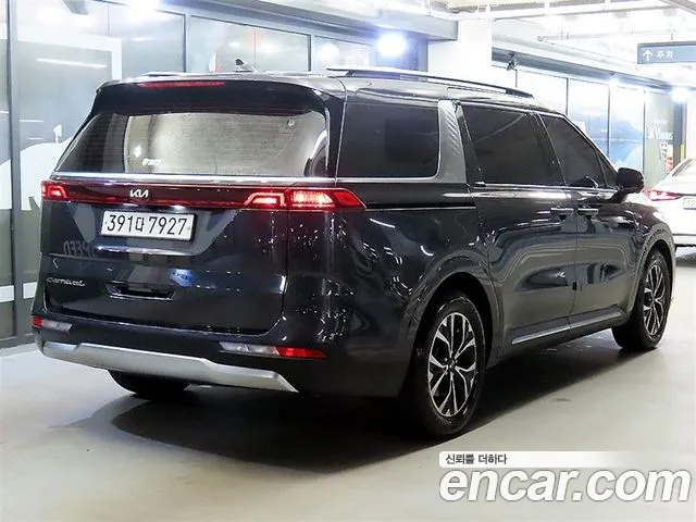 Kia Carnival 2021 thumb 6