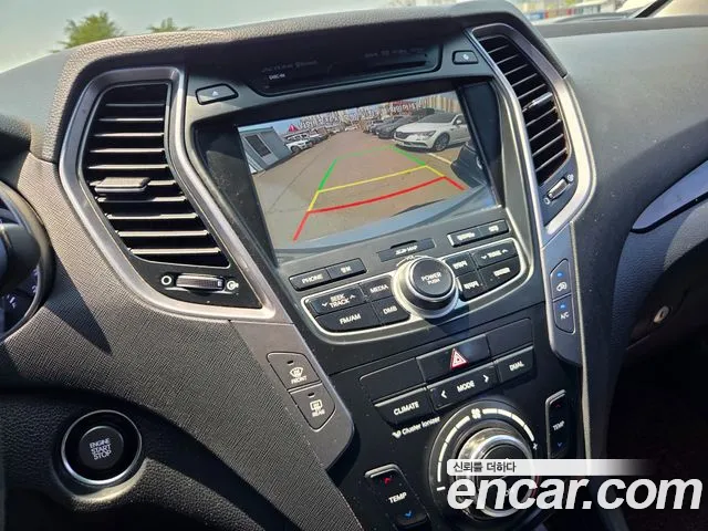 Hyundai Санта Фе 2013 thumb 11