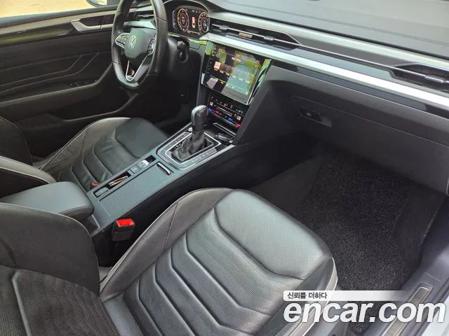 Volkswagen Arteon 2023 thumb 3
