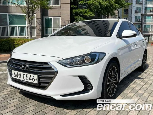 Hyundai AD 2016 thumb 11