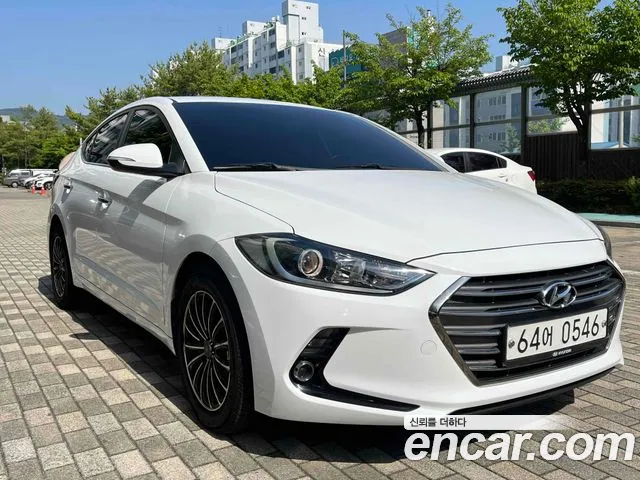 Hyundai AD 2016 thumb 6