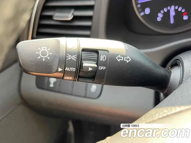 Hyundai AD 2016 thumb 7