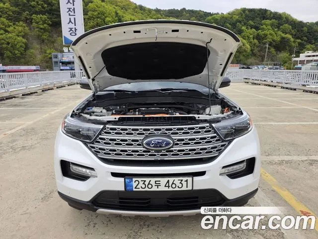 Ford Explorer 2021 thumb 4