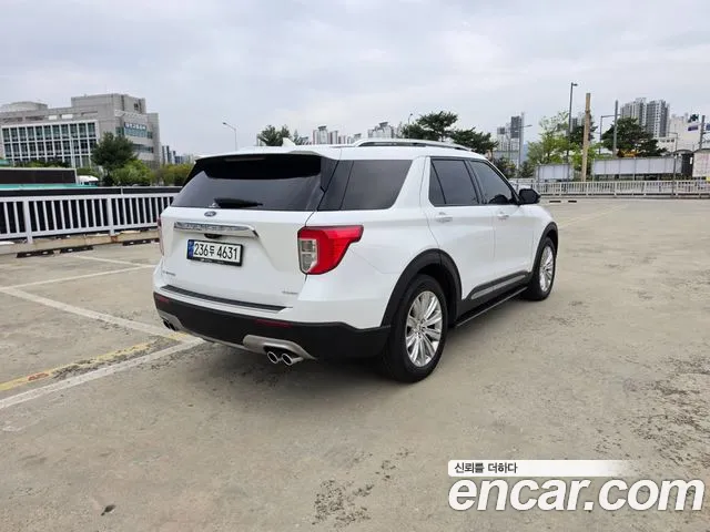 Ford Explorer 2021 thumb 11