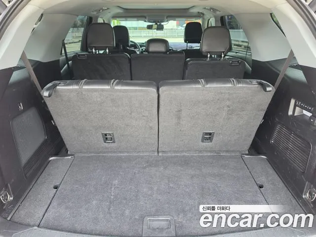 Ford Explorer 2021 thumb 10