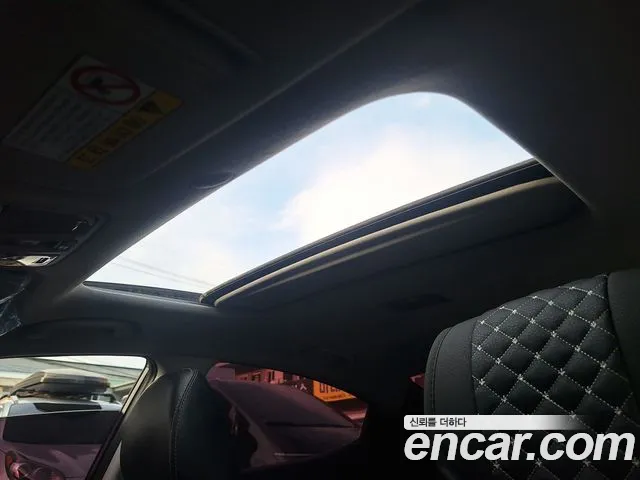 Hyundai Avante 2010 thumb 3