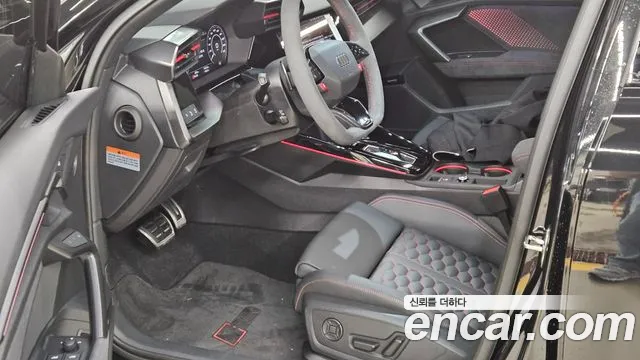 Audi RS3 2025 thumb 12