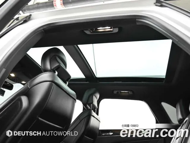Lincoln MKC 2017 thumb 12
