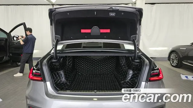 BMW 7 серии 2020 thumb 3