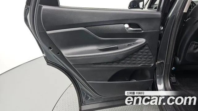 Hyundai Santa Fe 2018 thumb 5