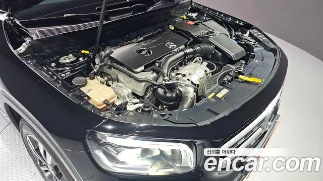 Mercedes-Benz GLB 2021 thumb 4