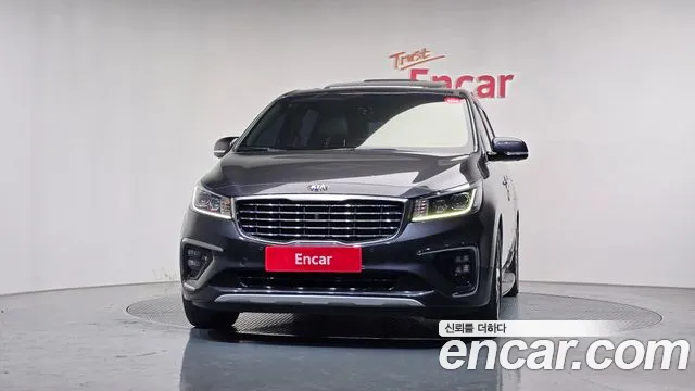 Kia Carnival 2018 thumb 11