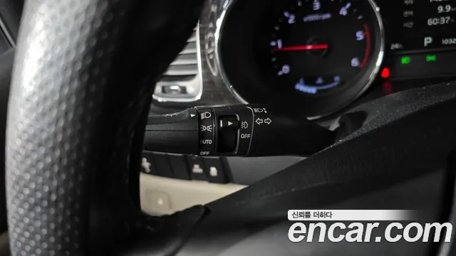 Kia Carnival 2018 thumb 7