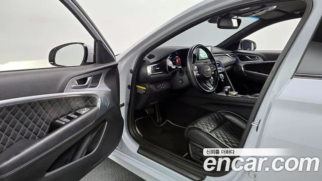 Genesis G70 2018 thumb 4