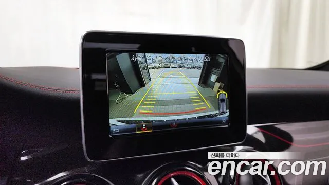 Mercedes-Benz A-Класс 2019 thumb 11