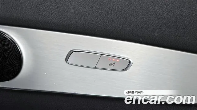 Mercedes-Benz GLC 2018 thumb 6