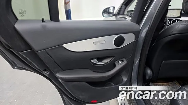 Mercedes-Benz GLC 2018 thumb 7
