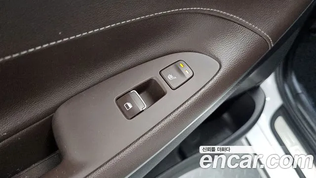 Hyundai Grandeur 2017 thumb 2