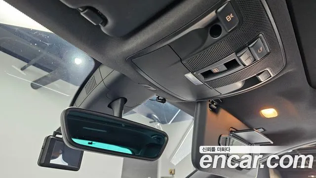 Mercedes-Benz B-Class 2016 thumb 11