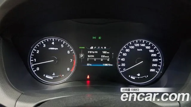 Hyundai Genesis 2016 thumb 3