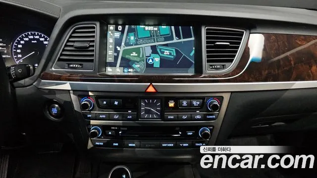 Hyundai Genesis 2016 thumb 5