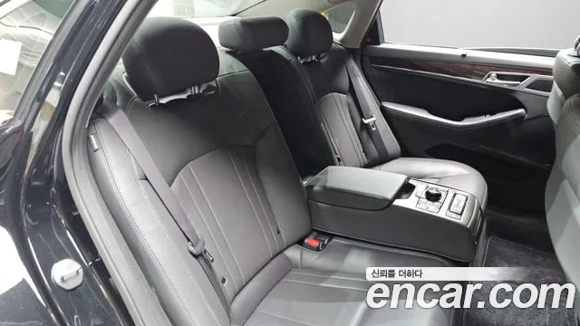 Hyundai Genesis 2016 thumb 9