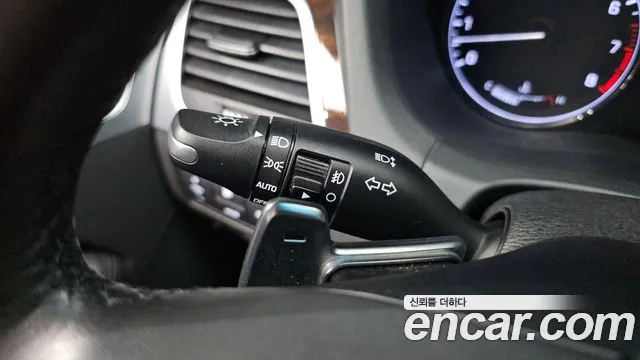 Hyundai Genesis 2016 thumb 12