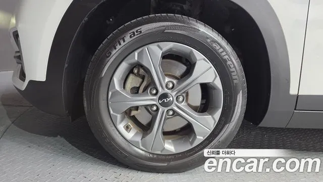 Kia Seltos 2022 thumb 2