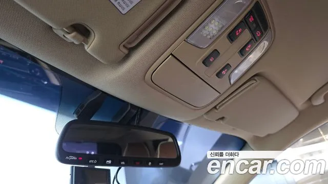 Kia Carnival 2016 thumb 2