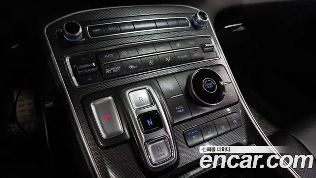 Hyundai Santa Fe 2021 thumb 4
