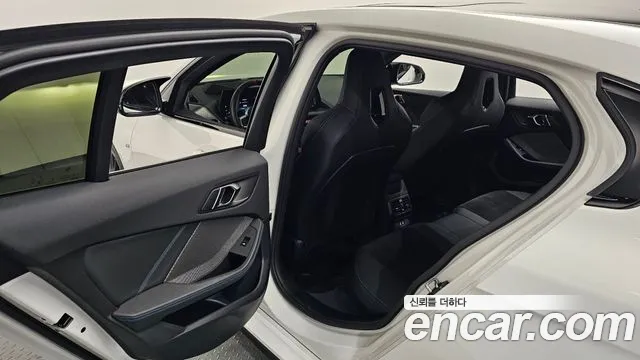 BMW 1 серии 2025 thumb 5