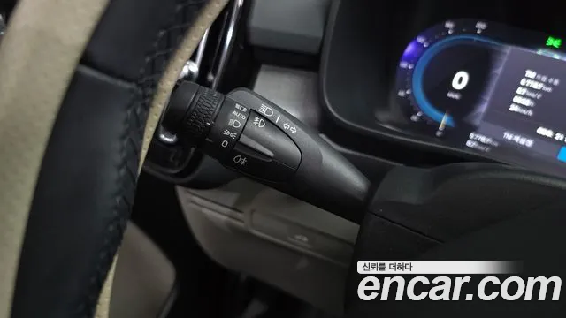 Volvo XC40 2022 thumb 5