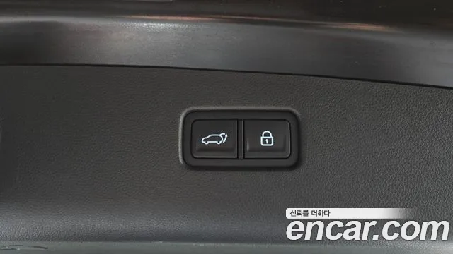 Genesis GV70 2021 thumb 11