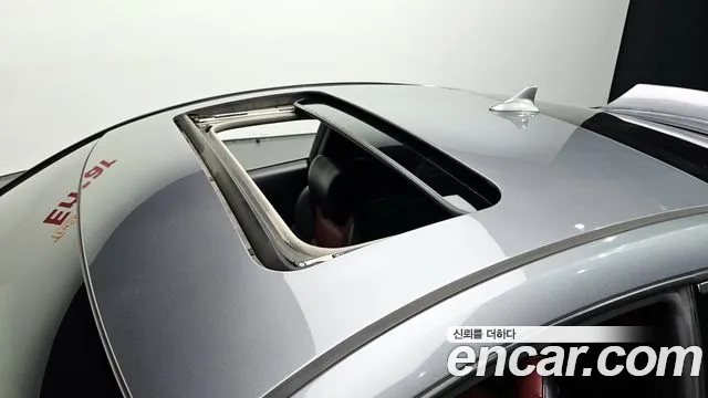 Hyundai Genesis 2009 thumb 11