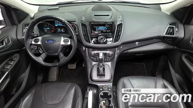 Ford Kuga 2016 thumb 2