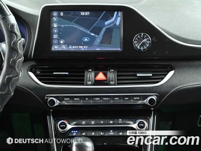 Hyundai Grandeur 2017 thumb 6