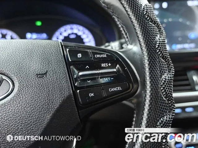 Hyundai Grandeur 2017 thumb 9