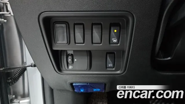 Renault QM6 2020 thumb 10