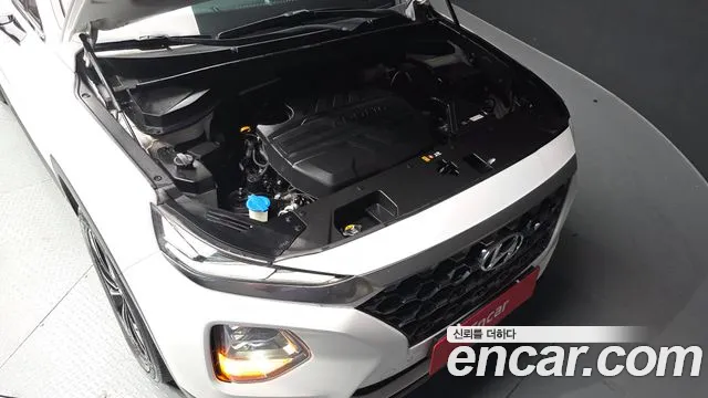 Hyundai Santa Fe 2018 thumb 5