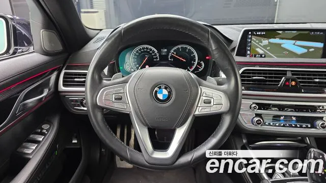 BMW 7 серии 2018 thumb 11