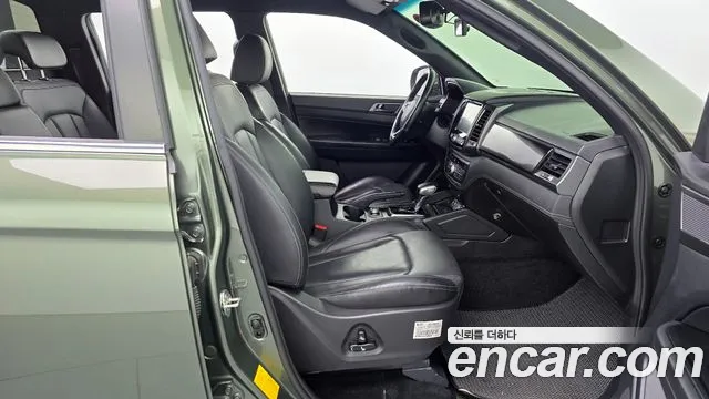 KGM Rexton Sports Khan 2022 thumb 2