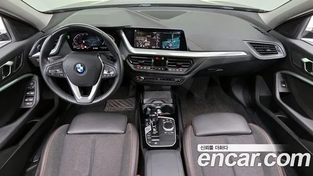 BMW 1 серии 2021 thumb 4