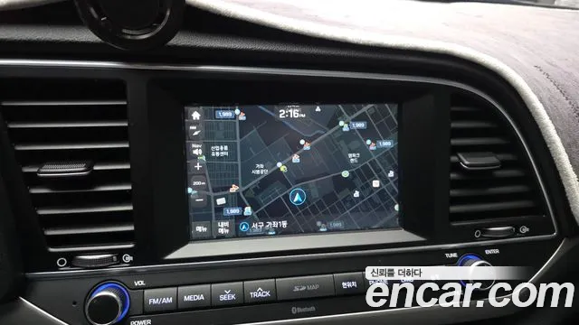 Hyundai Avante 2016 thumb 4