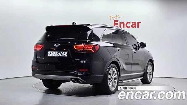 Kia Sorento 2018 thumb 5