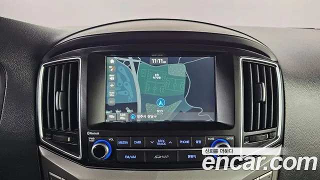 Hyundai Staria 2016 thumb 11