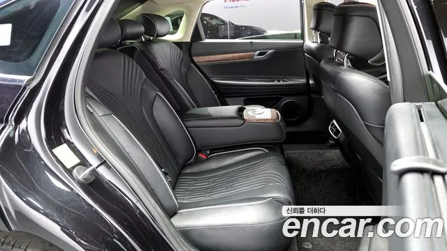Genesis G80 2022 thumb 3