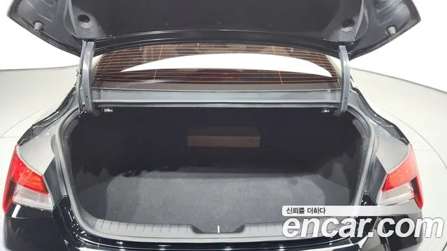 Hyundai Elantra 2022 thumb 7