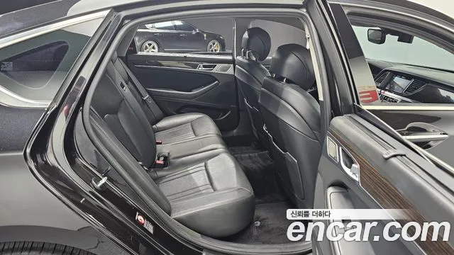 Genesis G80 2019 thumb 8