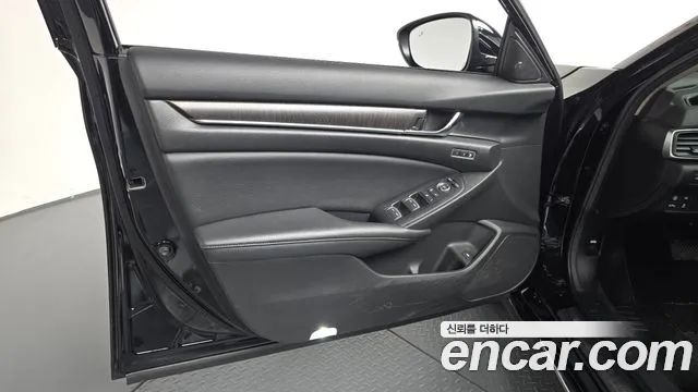 Honda Accord 2021 thumb 9