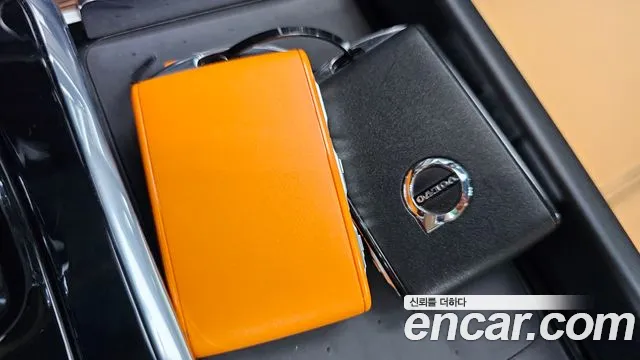 Volvo XC60 2021 thumb 12